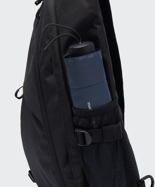 MUSINSA STANDARD（ムシンサスタンダード）の「リップストップユーティリティスリングバッグ[ブラック]（メッセンジャーバッグ・レディース・その他・FREE）」の10枚目の写真