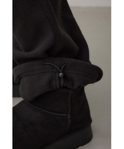 AZUL by moussy（アズールバイマウジー）の「SHELTECH マイクロフリースパンツ（スウェットパンツ・メンズ・ブラック/グレー・LARGE/MEDIUM）」の15枚目の写真