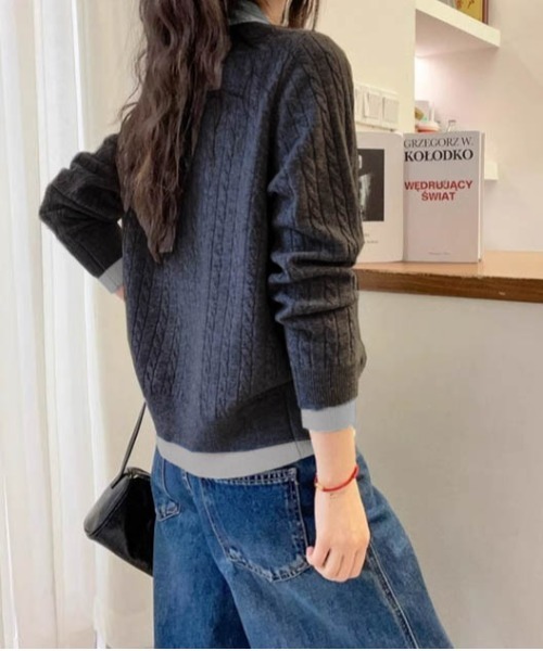 AMELY（エミリー）の「レイヤード風バイカラーニットカーディガン（カーディガン/ボレロ・レディース・チャコール/ネイビー/ブラウン/グレー・フリー）」の8枚目の写真