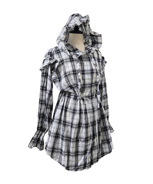 lilLilly（リルリリー）の「チェックフリルフーディーワンピース（ワンピース・レディース・ブラック/ホワイト・FREE）」の9枚目の写真