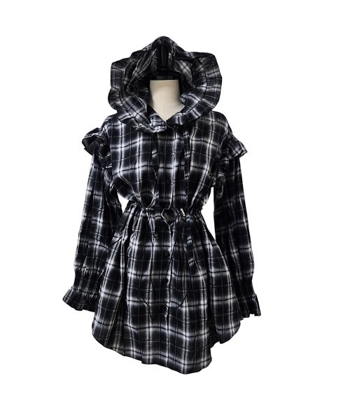 lilLilly（リルリリー）の「チェックフリルフーディーワンピース（ワンピース・レディース・ブラック/ホワイト・FREE）」の13枚目の写真