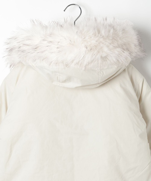 repipi armario（レピピ アルマリオ）の「【10C REPIPI】ギャルモンスターコート（ダウンジャケット/コート・キッズ・オフホワイト/ブラック・120cm/130cm/140cm/110cm）」の17枚目の写真