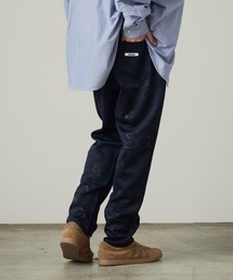 ONEXONE（ワンフォーワン）の「ONEXONE/ワンフォーワン DAISY LAND WIDE PANTS 花柄プリント イージーワイドパンツ（スウェットパンツ）」