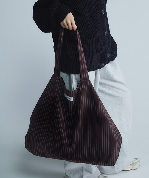 JEANASIS（ジーナシス）の「【Les Fleurs】ストライプBIGBAG/641546（トートバッグ・レディース・ホワイト/ブラウン/ブルー・FREE）」の19枚目の写真