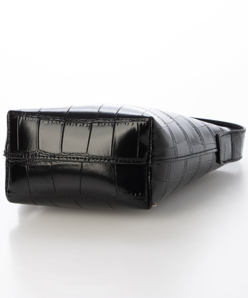 cache cache(カシュ カシュ)の「カシュカシュ cachechche / クロコ型押し2wayミニショルダー(ショルダーバッグ・レディース・ブラウン/ワインレッド/チョコ/ブラック・FREE)」の6枚目の写真