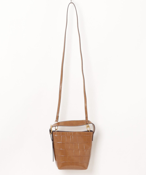 cache cache(カシュ カシュ)の「カシュカシュ cachechche / クロコ型押し2wayミニショルダー(ショルダーバッグ・レディース・ブラウン/ワインレッド/チョコ/ブラック・FREE)」の18枚目の写真