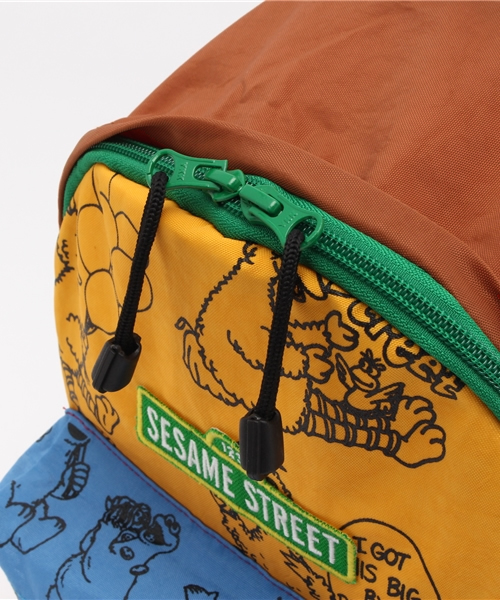 One deux boo（ワンドゥーブー）の「SESAME STREET バックパック（バックパック/リュック・キッズ・カラフル・MEDIUM/LARGE/SMALL）」の8枚目の写真