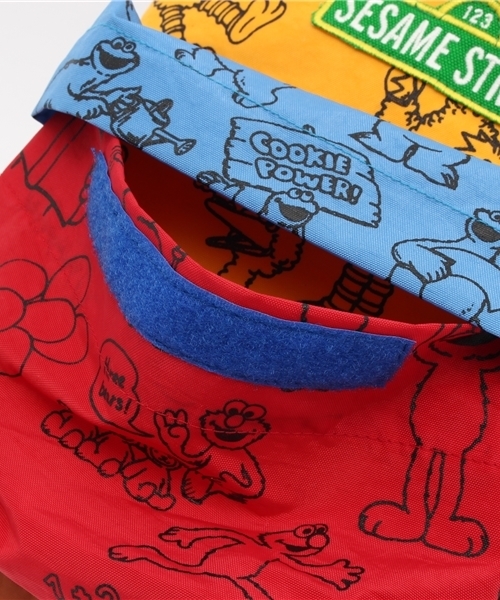 One deux boo（ワンドゥーブー）の「SESAME STREET バックパック（バックパック/リュック・キッズ・カラフル・MEDIUM/LARGE/SMALL）」の2枚目の写真