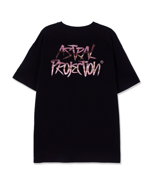 ASTRAL PROJECTION(アストラルプロジェクション)の「マーベルグラフィティレタリングスーピマコットンラウンドネック半袖Tシャツ_ブラック(Tシャツ/カットソー・メンズ・その他・LARGE/X-LARGE/MEDIUM)」の1枚目の写真