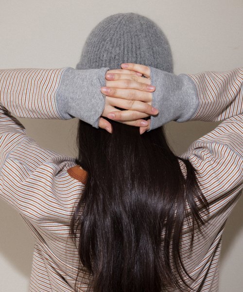 ANDNEEDS(アンドニーズ)の「Stripe loose long sleeve (brown)(Tシャツ/カットソー・レディース・その他・FREE)」の4枚目の写真