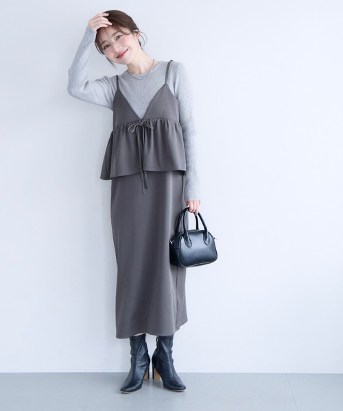 coca(coca)(コカ)の「ペプラムキャミソールワンピース(ワンピース・レディース・ブラック/チャコール・L/M/S)」の7枚目の写真