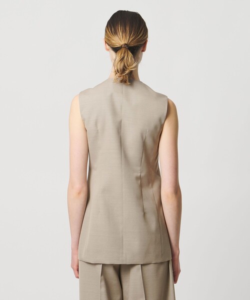 LOEFF（ロエフ）の「＜LOEFF＞ギャバジン シャープ ベスト（ベスト・レディース・ナチュラル/ダークグレー・1/0）」の14枚目の写真