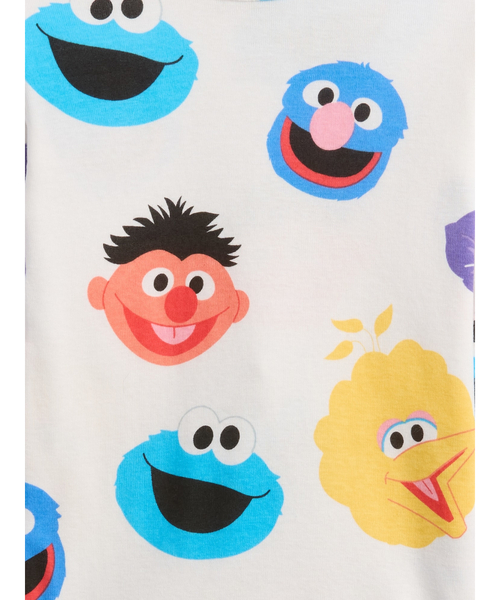 GAP(ギャップ)の「babyGap | セサミストリート パジャマセット(ルームウェア/パジャマ・キッズ・オフホワイト・80cm/90cm/95cm/100cm/105cm/110cm)」の2枚目の写真