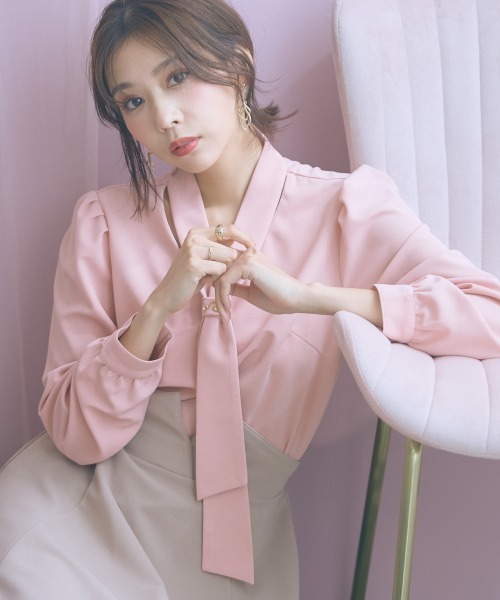 marun（マルン）の「＜大きいサイズ＞カットジョーゼットボウタイブラウス marun（シャツ/ブラウス・レディース・ピンク/アイボリー・L/LL/3L/4L/5L）」の21枚目の写真