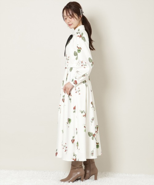 ウィンターボタニカルリボンタイワンピース（ワンピース