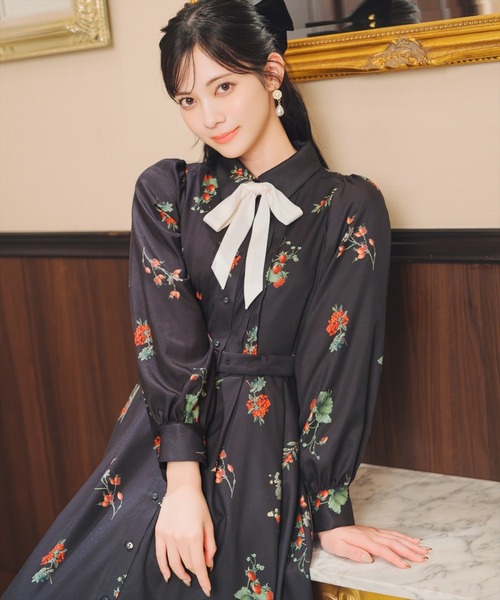 ウィンターボタニカルリボンタイワンピース（ワンピース