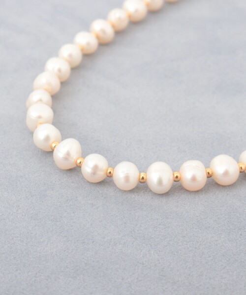 grace grace （グラスグラス）の「【grace grace/グラスグラス】淡水スキップパールショートネックレス-Alice（ネックレス・レディース・ホワイト系その他4・FREE）」の3枚目の写真