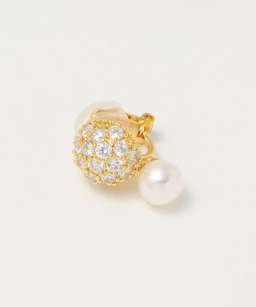 UNITED ARROWS(ユナイテッドアローズ)の「パヴェボール&イミテーションパール イヤリング(イヤリング・レディース・シルバー/ゴールド・FREE)」の5枚目の写真