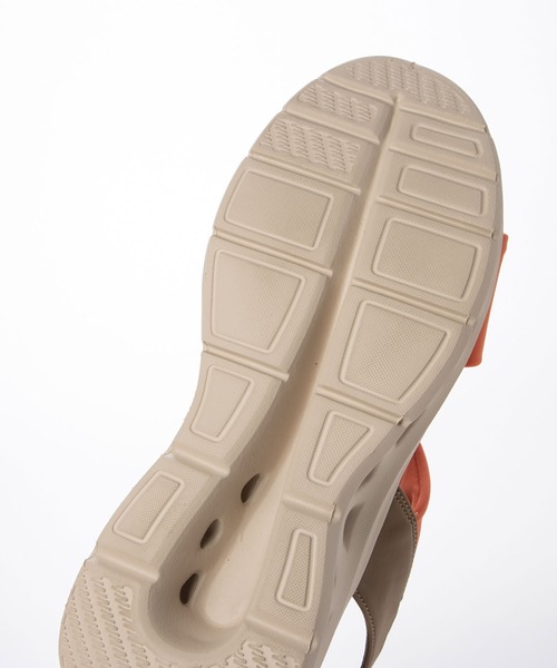 enchanted（エンチャンテッド）の「エアリーソールストレッチバンドサンダル（サンダル・レディース・ブラック/ライトグレー/ブルー/オレンジ・L/M/S）」の8枚目の写真