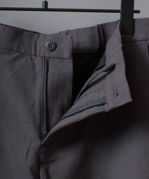 SITRY（シトリー）の「Wide Tapered Pants/ワイドテーパードパンツ  トラウザーパンツ チノパンツ スラックス（チノパンツ・メンズ・チャコール/ブラック/ベージュ・LL/L/M）」の7枚目の写真