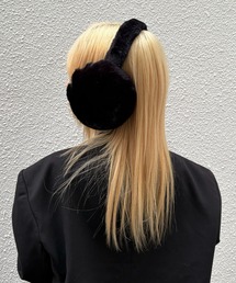 HIKA（ヒカ）の「【HIKA】ファーイヤマフ（イヤーマフ）」