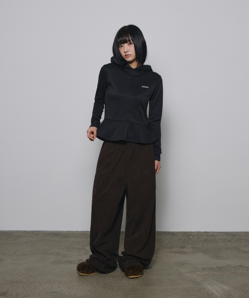 SLEEKGLOW（スリック グロウ）の「フレアシャーリングフードニットTシャツ[チャコール]（パーカー・レディース・その他・FREE）」の7枚目の写真