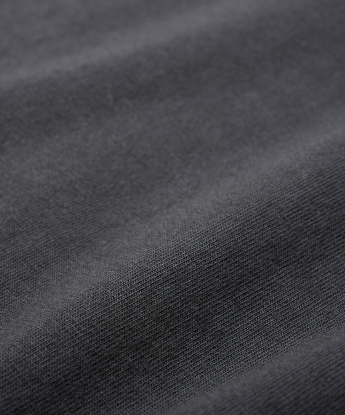 BROWNBREATH（ブラウンブレス）の「TRACE PIGMENT LAYERED TEE - CHARCOAL（Tシャツ/カットソー・レディース・その他・S/M/L/XL）」の9枚目の写真