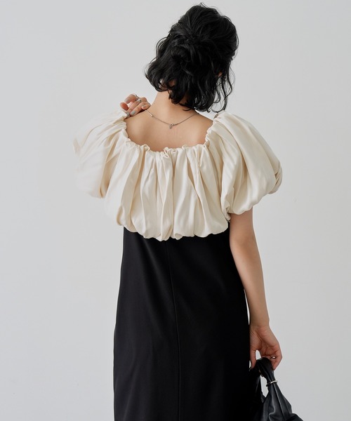 NOGLE(ノグル)の「【NOGLE/ノグル】2wayオフショルフリルワンピース(ワンピース・レディース・グレイッシュベージュ/ブラック系/グレー系・S/M)」の15枚目の写真