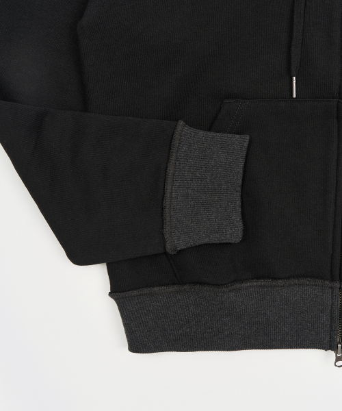 TOFFEE(トフィー)の「セミクロップフードジップアップ (ブラック)(パーカー・メンズ・その他・MEDIUM/LARGE/X-LARGE/SMALL)」の8枚目の写真