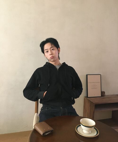 TOFFEE(トフィー)の「セミクロップフードジップアップ (ブラック)(パーカー・メンズ・その他・MEDIUM/LARGE/X-LARGE/SMALL)」の5枚目の写真