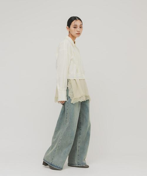 KBF（ケイビーエフ）の「タックヘムクロップドシャツ（シャツ/ブラウス・レディース・アイボリー/ライトブルー/チャコールグレー・ONE）」の9枚目の写真