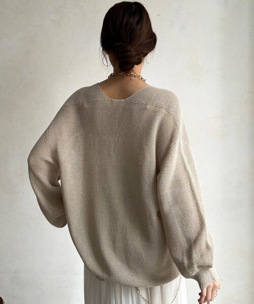 DouDou（ドゥドゥ）の「ガーター深Vプルオーバー（ニット/セーター・レディース・ブルー/ベージュ/チャコールグレー・FREE）」の10枚目の写真