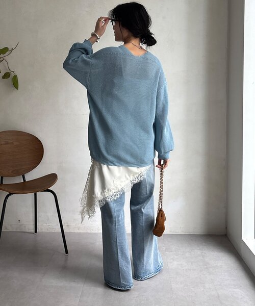 DouDou（ドゥドゥ）の「ガーター深Vプルオーバー（ニット/セーター・レディース・ブルー/ベージュ/チャコールグレー・FREE）」の15枚目の写真