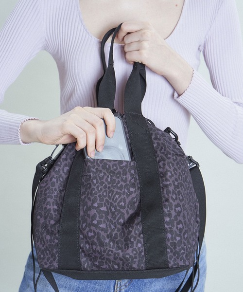 Drifter(ドリフター)の「HANDLE POCKET TOTE/ハンドルポケットトート(ショルダーバッグ・レディース・パープル/ブラック/ピーコックグリーン系/ブラック系その他・FREE)」の6枚目の写真