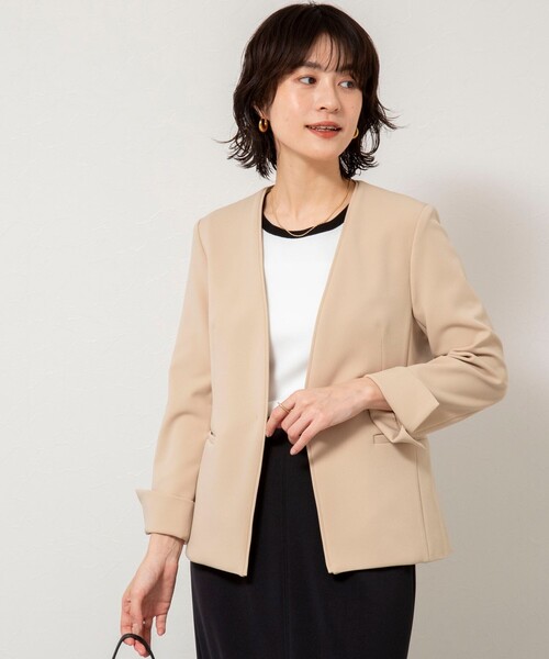 NOLLEY’S Sophi（ノーリーズソフィ）の「《セットアップ対応》ウォッシャブルWクロス2WAYストレッチジャケット（ノーカラージャケット・レディース・ネイビー/ベージュ・36/38）」の3枚目の写真