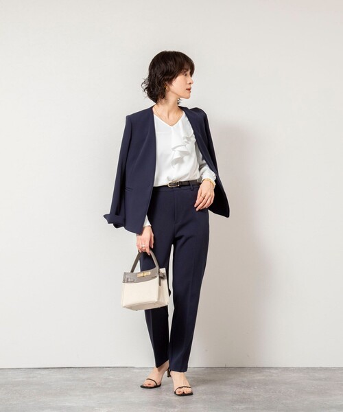 NOLLEY’S Sophi（ノーリーズソフィ）の「《セットアップ対応》ウォッシャブルWクロス2WAYストレッチジャケット（ノーカラージャケット・レディース・ネイビー/ベージュ・36/38）」の8枚目の写真