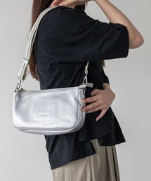 RIPANI | 【RIPANI】スポーティベルトシルバーショルダーバッグ(Q66412)(ショルダーバッグ)