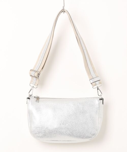 RIPANI(リパーニ)の「【RIPANI】スポーティベルトシルバーショルダーバッグ(Q66412)(ショルダーバッグ・レディース・シルバー・ALL)」の8枚目の写真