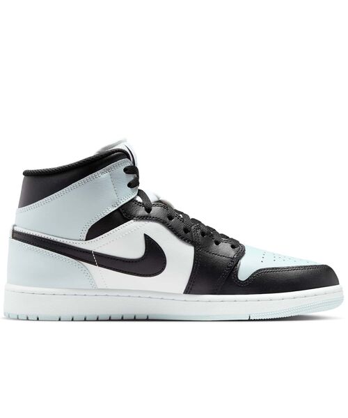 JORDAN BRAND（ジョーダンブランド）の「エア ジョーダン 1 MID メンズシューズ / Air Jordan 1 Mid Men's Shoes DQ8426-002 Black（スニーカー・メンズ・ブラック・26/25.5/25/30/29.5/29/28.5/28/27.5/27/26.5）」の9枚目の写真