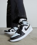 JORDAN BRAND（ジョーダンブランド）の「エア ジョーダン 1 MID メンズシューズ / Air Jordan 1 Mid Men's Shoes DQ8426-002 Black（スニーカー・28）」