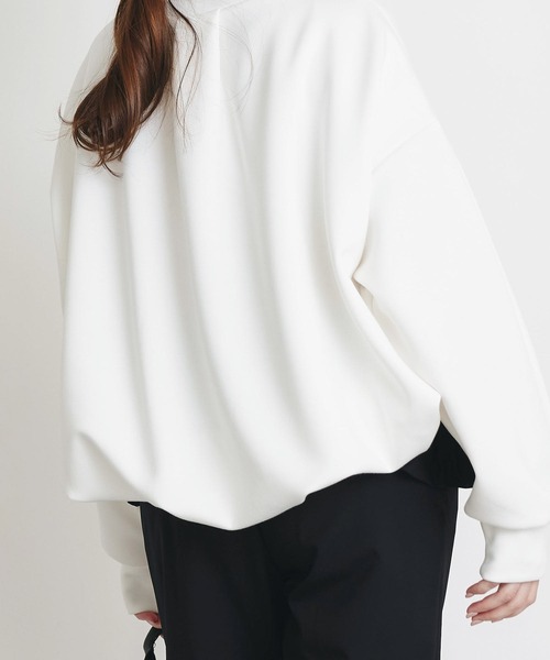 PICCIN PERLA（ピッチンペルラ）の「裾バルーンプルオーバー（Tシャツ/カットソー・レディース・オフホワイト/ブラック・M）」の21枚目の写真