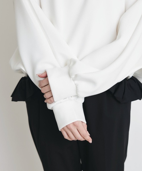PICCIN PERLA（ピッチンペルラ）の「裾バルーンプルオーバー（Tシャツ/カットソー・レディース・オフホワイト/ブラック・M）」の20枚目の写真