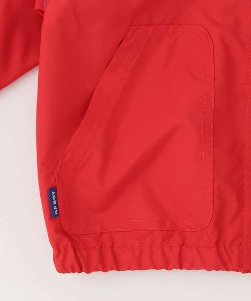 KP BOY（ケーピーボーイ）の「タフタ ウィンドブレーカー（その他アウター・キッズ・スカイブルー/レッド・90cm/100cm/110cm/120cm/130cm）」の9枚目の写真