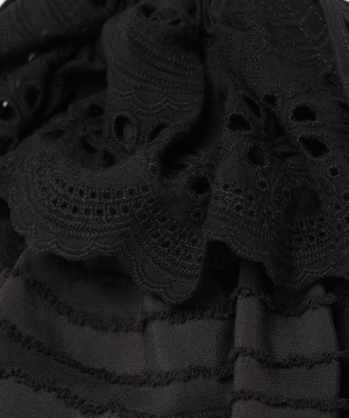 LOWRYS FARM（ローリーズファーム）の「フリルキンチャクＢＡＧ 656172（ハンドバッグ・レディース・ホワイト/ブラック・FREE）」の12枚目の写真