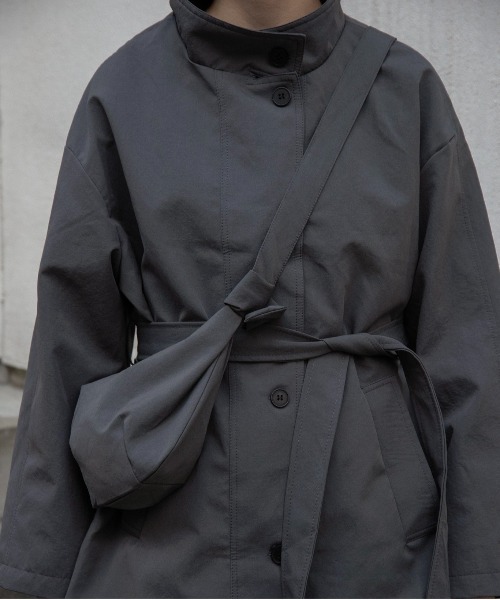 lawgy（ラウジー）の「bag set sleeve stripe trench coat / バッグセットスリーブストライプトレンチコート（トレンチコート・レディース・チャコール/ベージュ・FREE）」の18枚目の写真