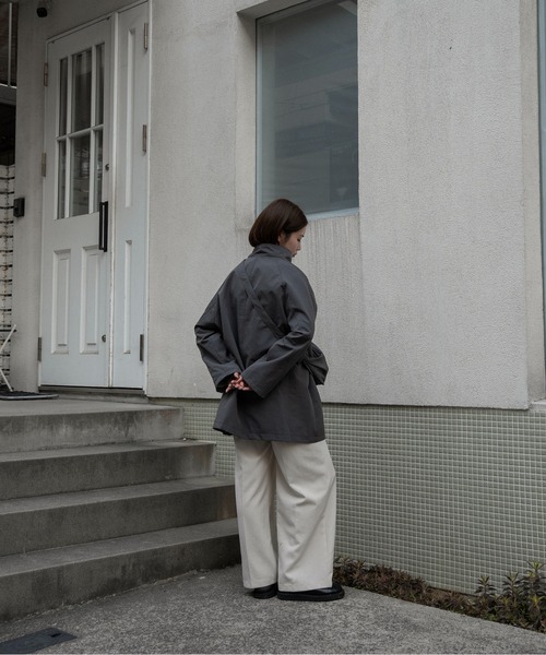 lawgy（ラウジー）の「bag set sleeve stripe trench coat / バッグセットスリーブストライプトレンチコート（トレンチコート・レディース・チャコール/ベージュ・FREE）」の8枚目の写真