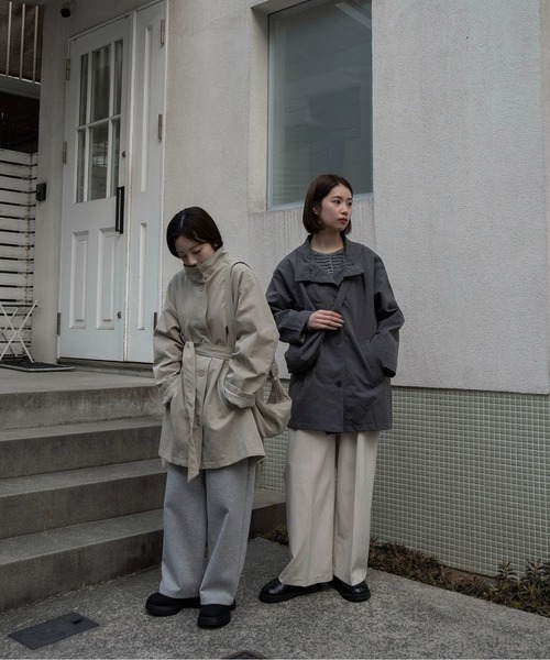 lawgy（ラウジー）の「bag set sleeve stripe trench coat / バッグセットスリーブストライプトレンチコート（トレンチコート・レディース・チャコール/ベージュ・FREE）」の20枚目の写真