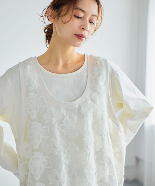 studio CLIP（スタディオクリップ）の「フラワージャガードタンクトップセットプルオーバー（Tシャツ/カットソー・レディース・オフホワイト/ブラック・FREE）」の2枚目の写真