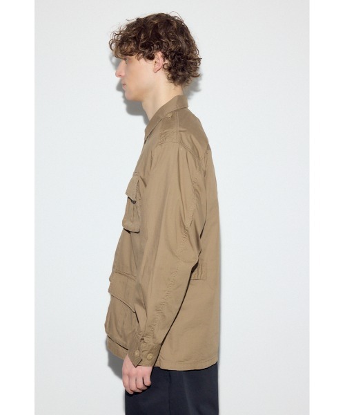 AZUL by moussy（アズールバイマウジー）の「ファティーグJK（ミリタリージャケット・メンズ・カーキ/ベージュ/ライトブラック・MEDIUM/LARGE）」の22枚目の写真