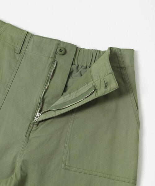 ITEMS URBANRESEARCH（アイテムズ アーバンリサーチ）の「ストレートベイカーパンツ（その他パンツ・レディース・ベージュ/カーキ・FREE）」の11枚目の写真